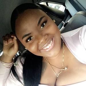 Meet your Posher, Claire